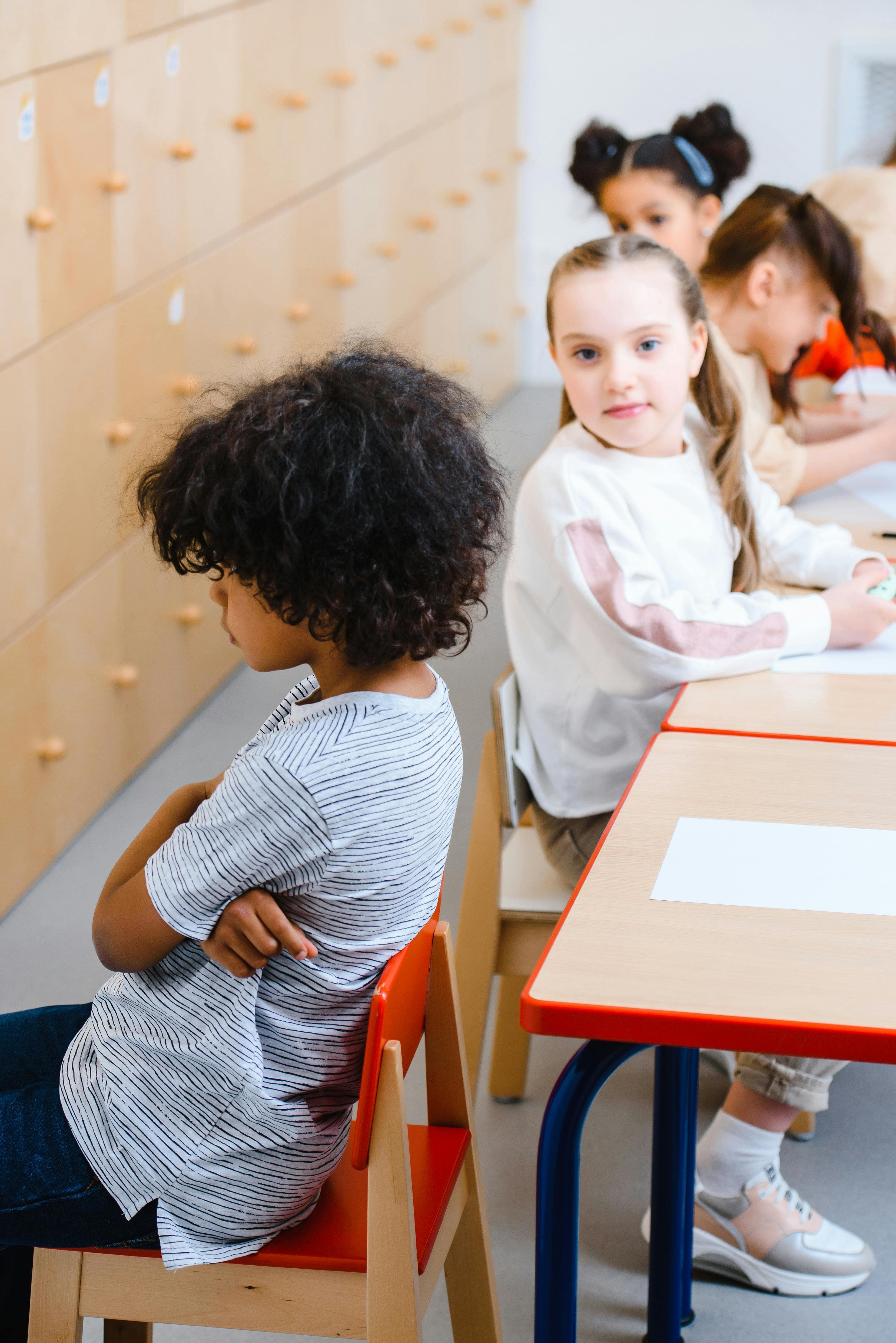 Escuelas desreguladas: Una mirada al sufrimiento de la infancia desde la terapia ocupacional